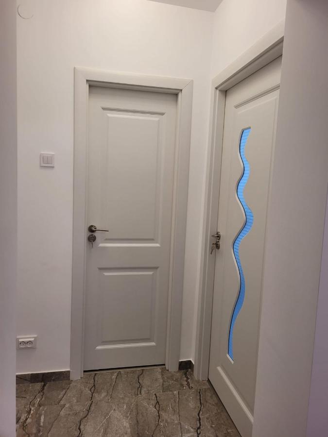 Apartament Regim Hotelier 2 Ясси Екстер'єр фото